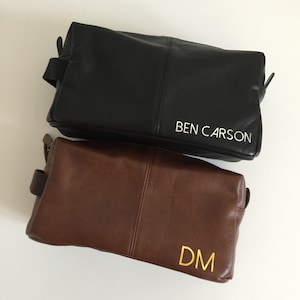Personalisierte Herren Kulturtasche - Herren Kulturbeutel - Vatertagsgeschenk - Valentinstagsgeschenk für Ihn - Geschenke für Ihn - Papa Geschenk - Waschtasche