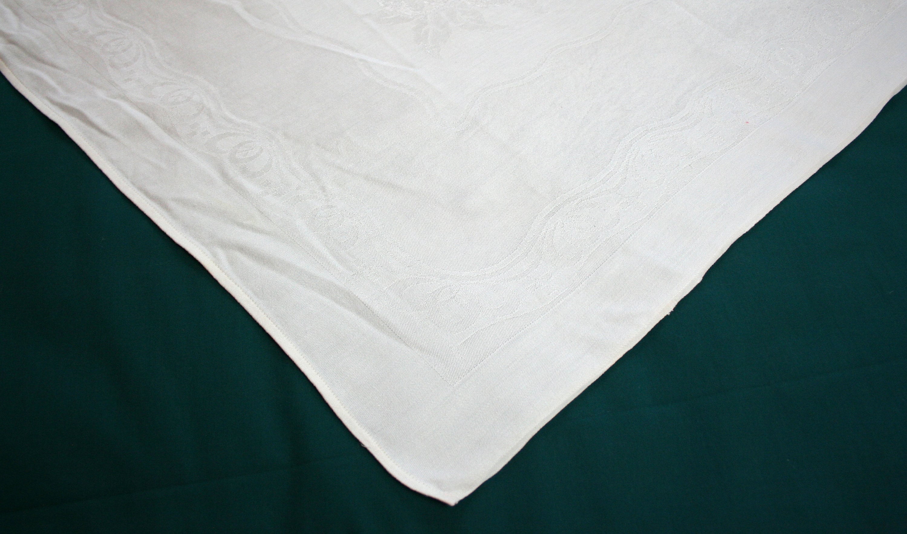 White Damask Tablecloth Rectangle Wedding Reception Table Mid Etsy