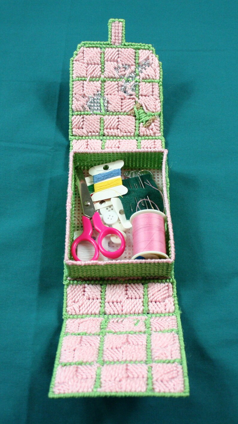 Plastic Canvas Needlepoint Sewing Kit Homemade Etsy