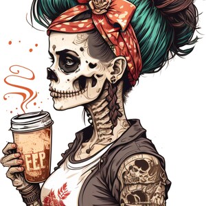 Könnte beinhalten: Eine stilisierte Illustration eines Skeletts mit türkisfarbenem Haar in einem hohen Dutt und einem rot gemusterten Kopftuch. Die Figur trägt eine dunkle Jacke über einem weißen Shirt, hat tätowierte Arme und hält einen dampfenden Kaffeebecher mit der Aufschrift FEP.