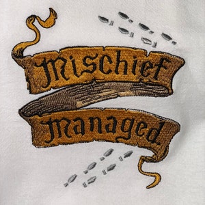 Asciugamano da cucina ricamato Mischief Managed