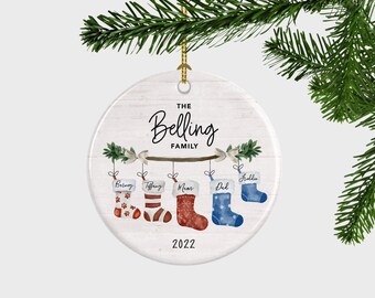 パーソナライズされた家族用クリスマスオーナメント、クリスマスストッキング、家族用クリスマスデコレーション、ソックスオーナメント、ツリーデコレーション、家族用クリスマスギフト