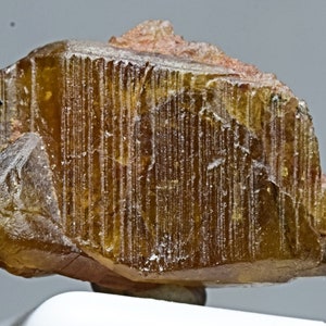 Zeldzaam Bastnasiet Bastnaesiet Kristal Uit Zagi Mountain Pakistan 9,30 Karaat
