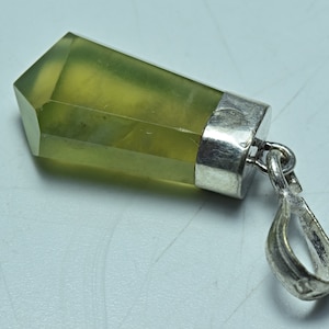 Natural Grossular Garnet Pendant For Necklace With Silver Cap 11 Carat