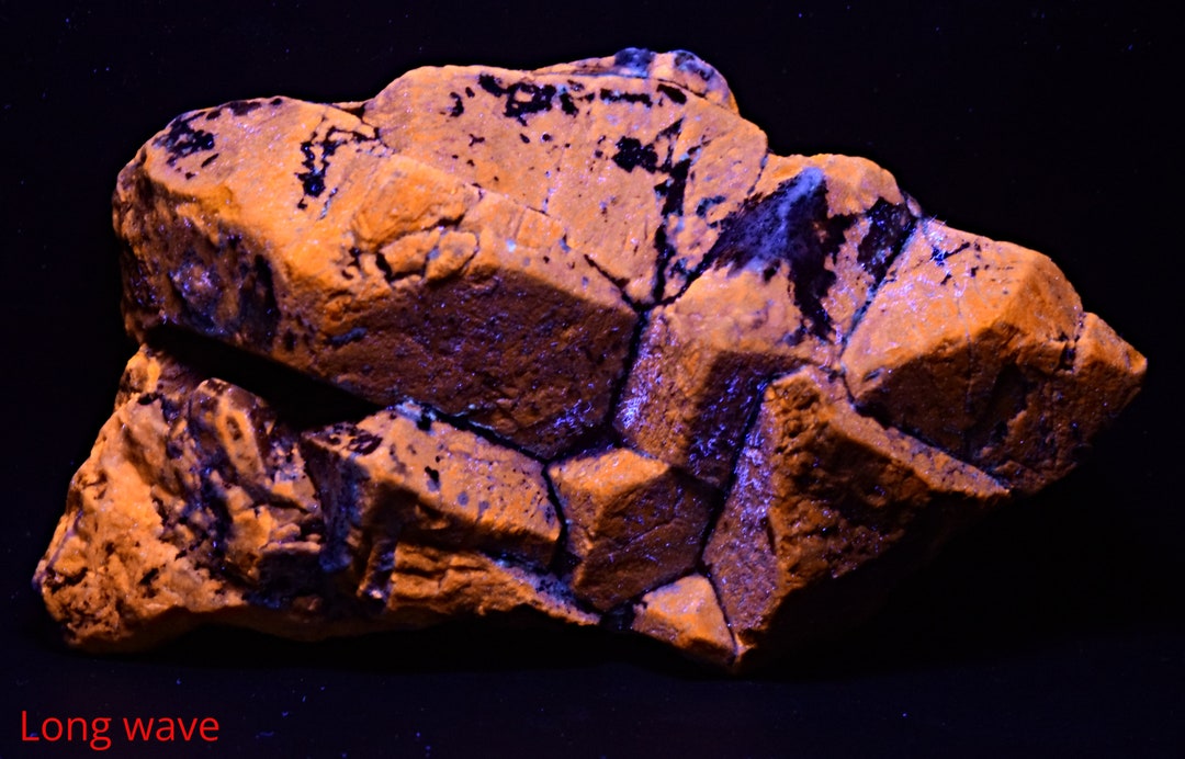 天然蛍光グリーンソーダライトクリスタルクラスター 740 グラム - Etsy