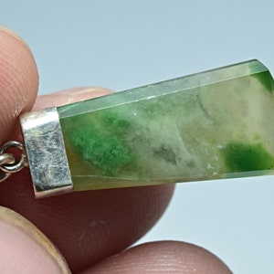 Natural Grossular Garnet Pendant For Necklace With Silver Cap 13 Carat