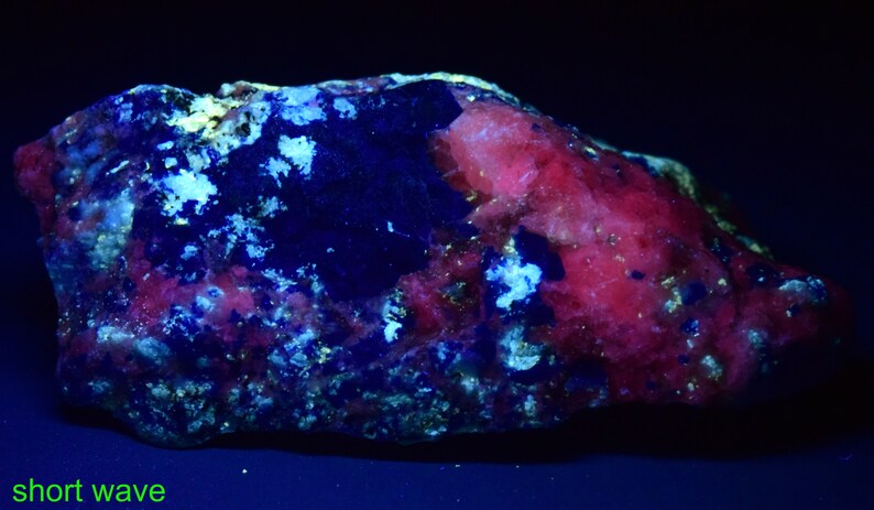 Rare Hauyne Huayn With Calcite /& Pyrite On Matrix 139 Gram