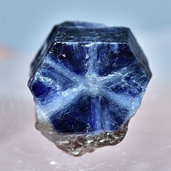 Unusual Natural Sapphire Trapiche Crystal Un Polished %100 Natural 2.50 Carat