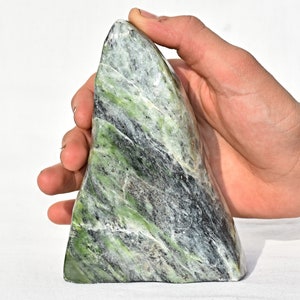 915 Gram Natural Self Standing Nephrite Jade Tumbled Stone