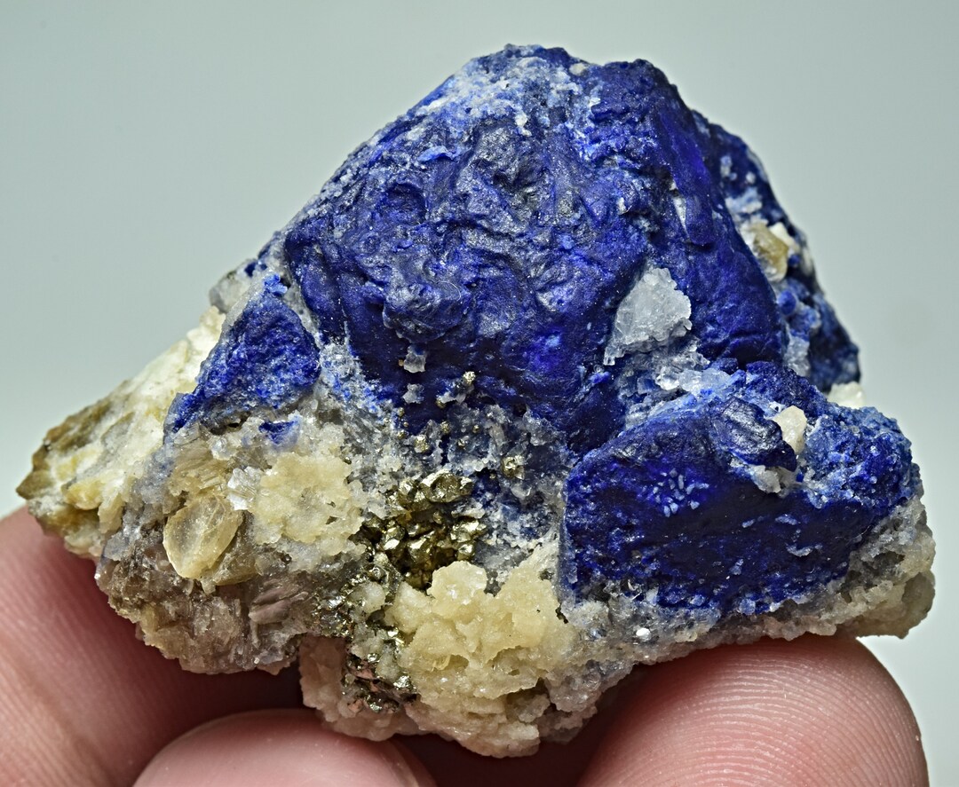 Beautiful Unique Lazurite Crystal Specimen With Phlogopite & Pyrite 188 ...