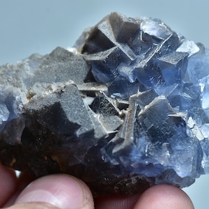 49 Gram Prachtige Natuurlijke Fluoriet Kristal Cluster uit Baluchistan Pakistan