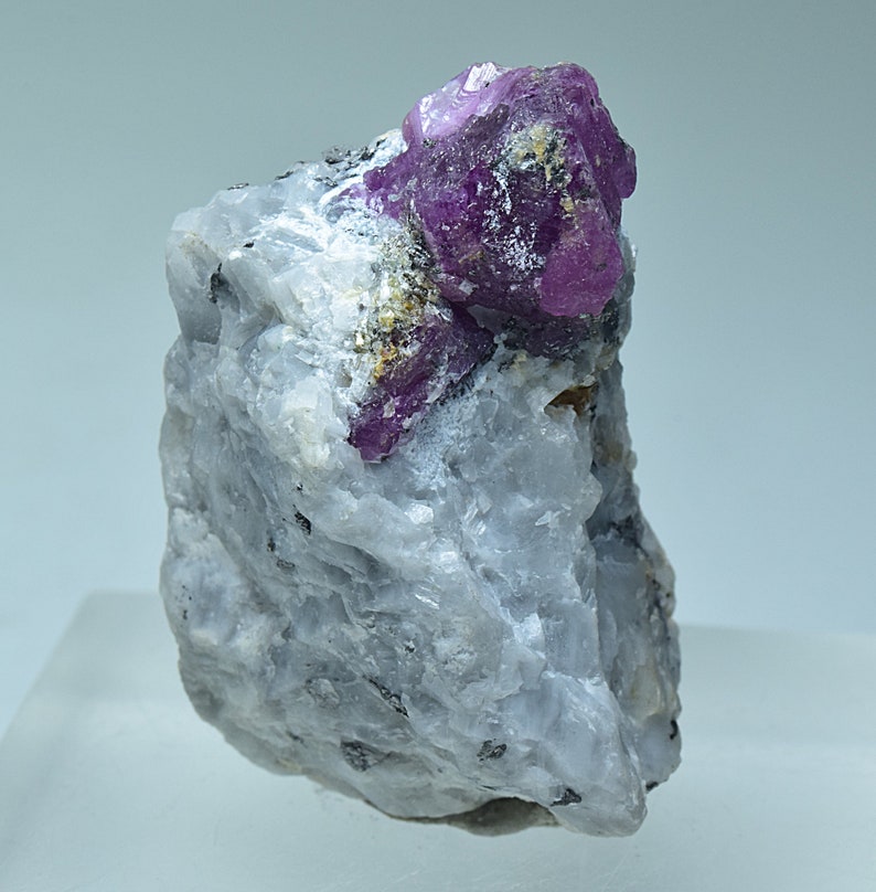 Natural Ruby Crystal Specimen Combined With Pyrite /& Mica on Matrix 29 Gram