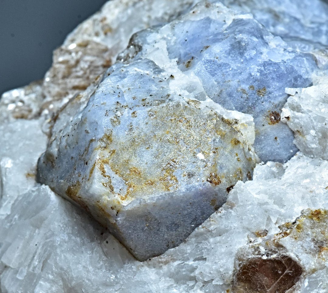 Fluorescent Blue Hackmanite Crystal Combined With Phlogopite on Matrix ...
