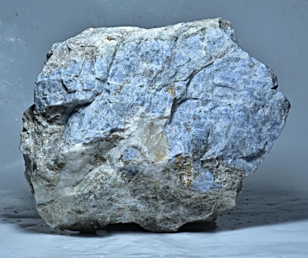 Fluorescent Blue Hackmanite Specimen Combined With Phlogopite on Matrix ...