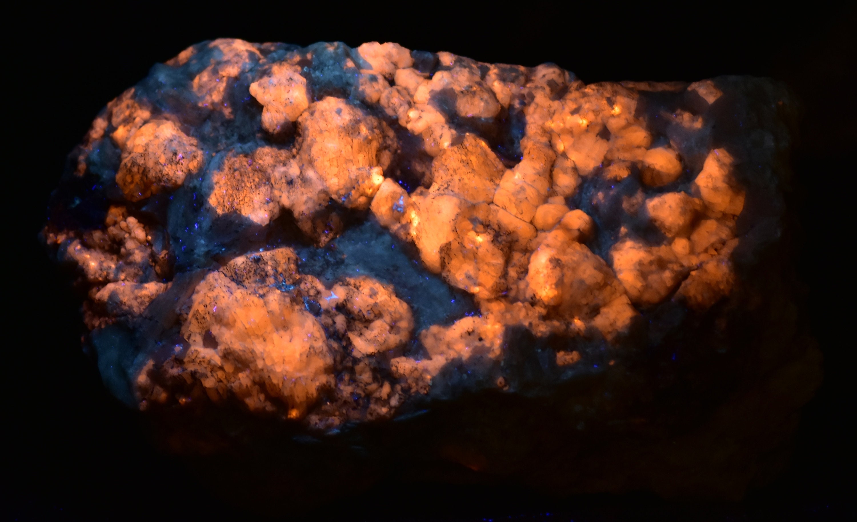 4481 Gram Fluorescent Phosphorescent Color Change Hackmanite Crystals On Matrix