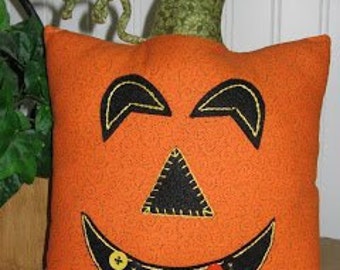 Jack o Lantern Pumpkin Pillow, Halloween Pillow Pattern, Pumpkin shaped pillow, Jack o Lantern, PDF Digital download