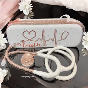 Rose Pink Crystal Stethoskop mit benutzerdefiniertem Hardcase: Pflegeheim Fashion
