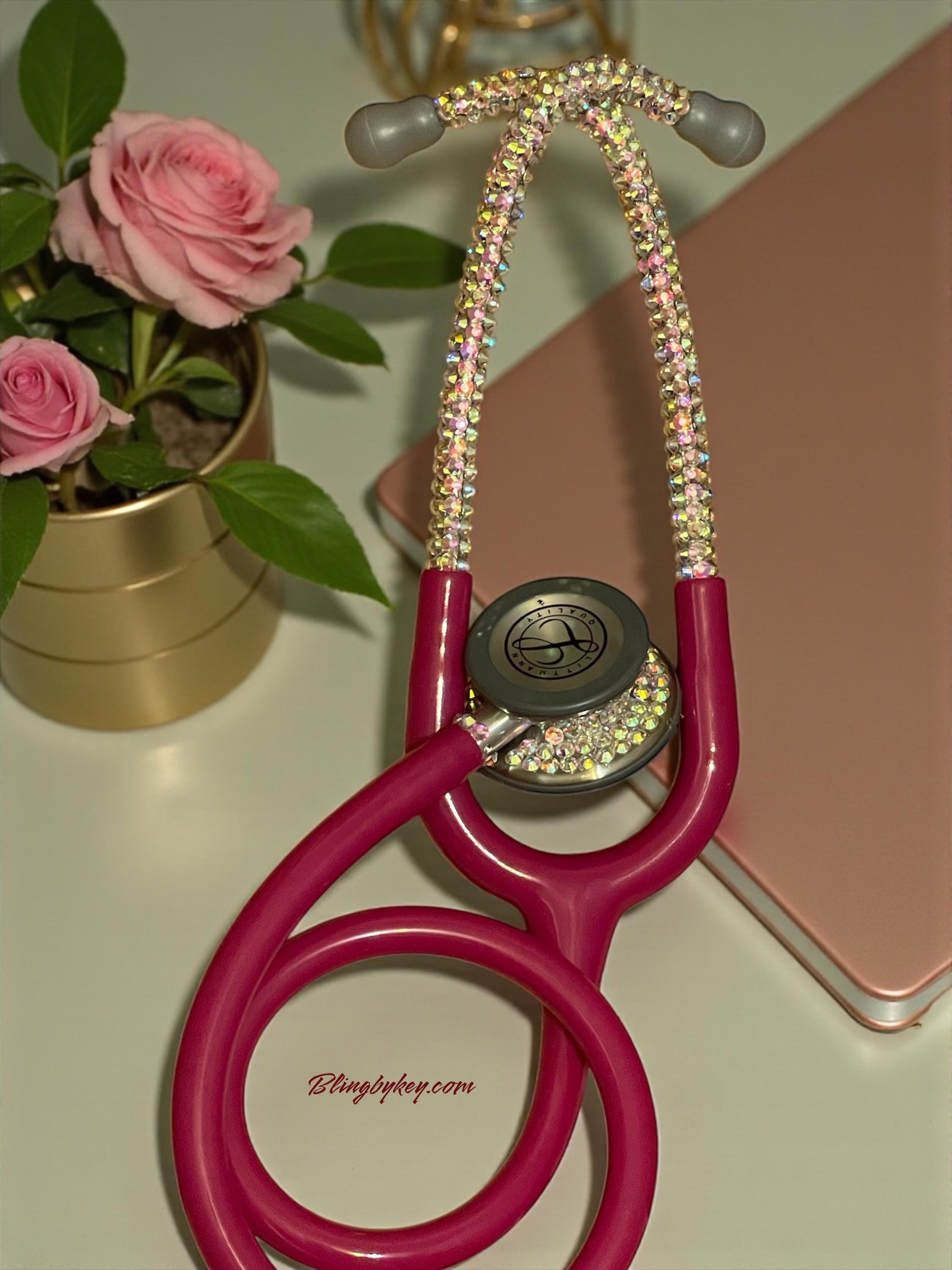 キラキラ輝く聴診器：リットマン クラシックIII、虹色ラインストーン