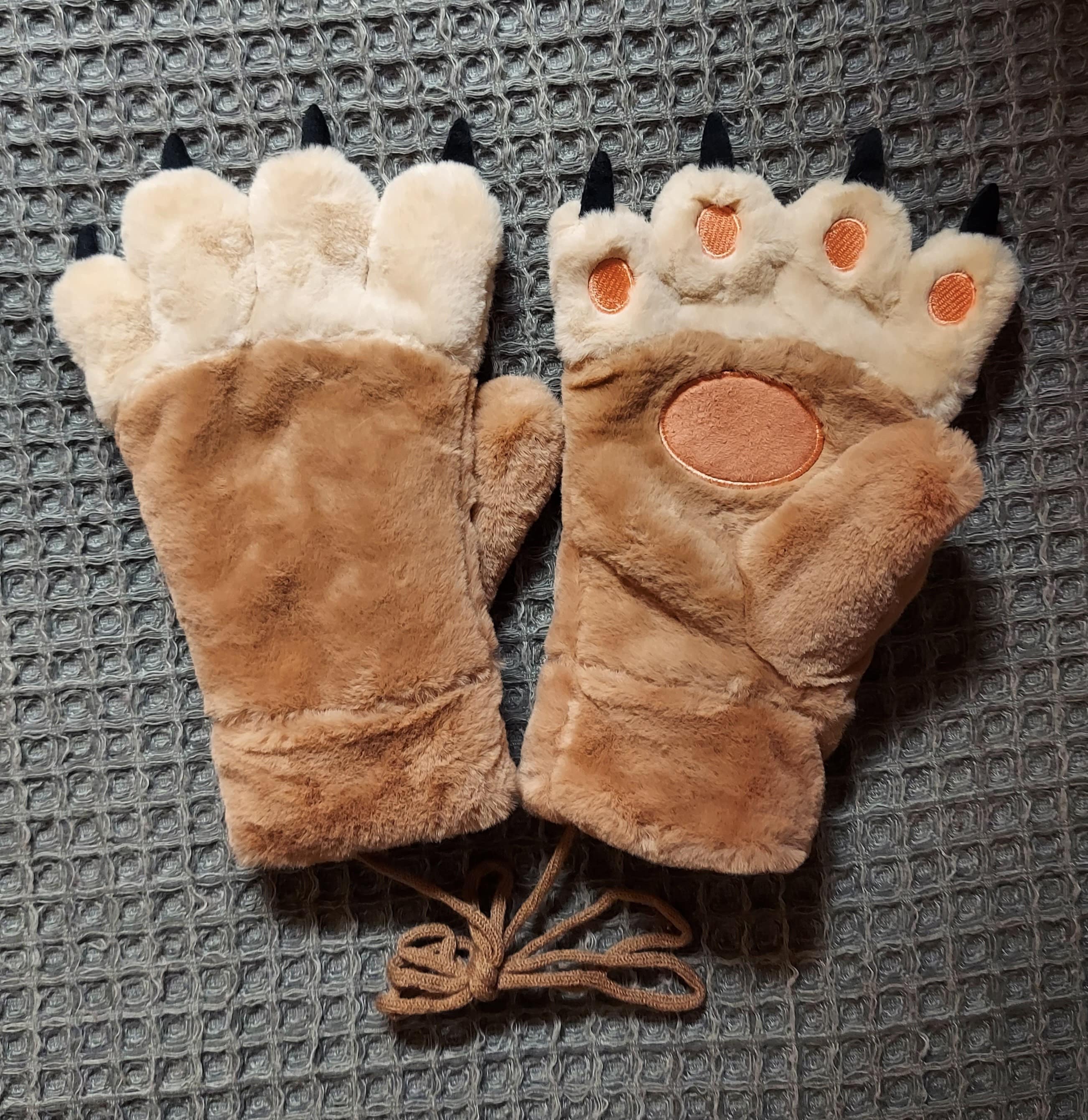 Fox Paw Gloves 