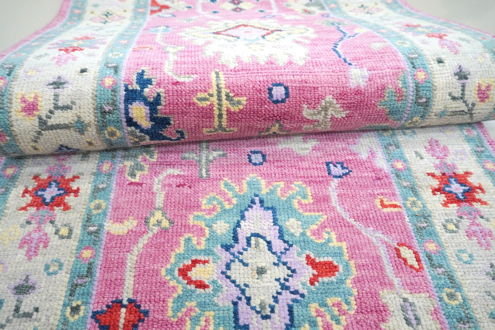 Woollen Oushak Runner Rug, Shades of Pink Ivory Hallway Pastel Runners