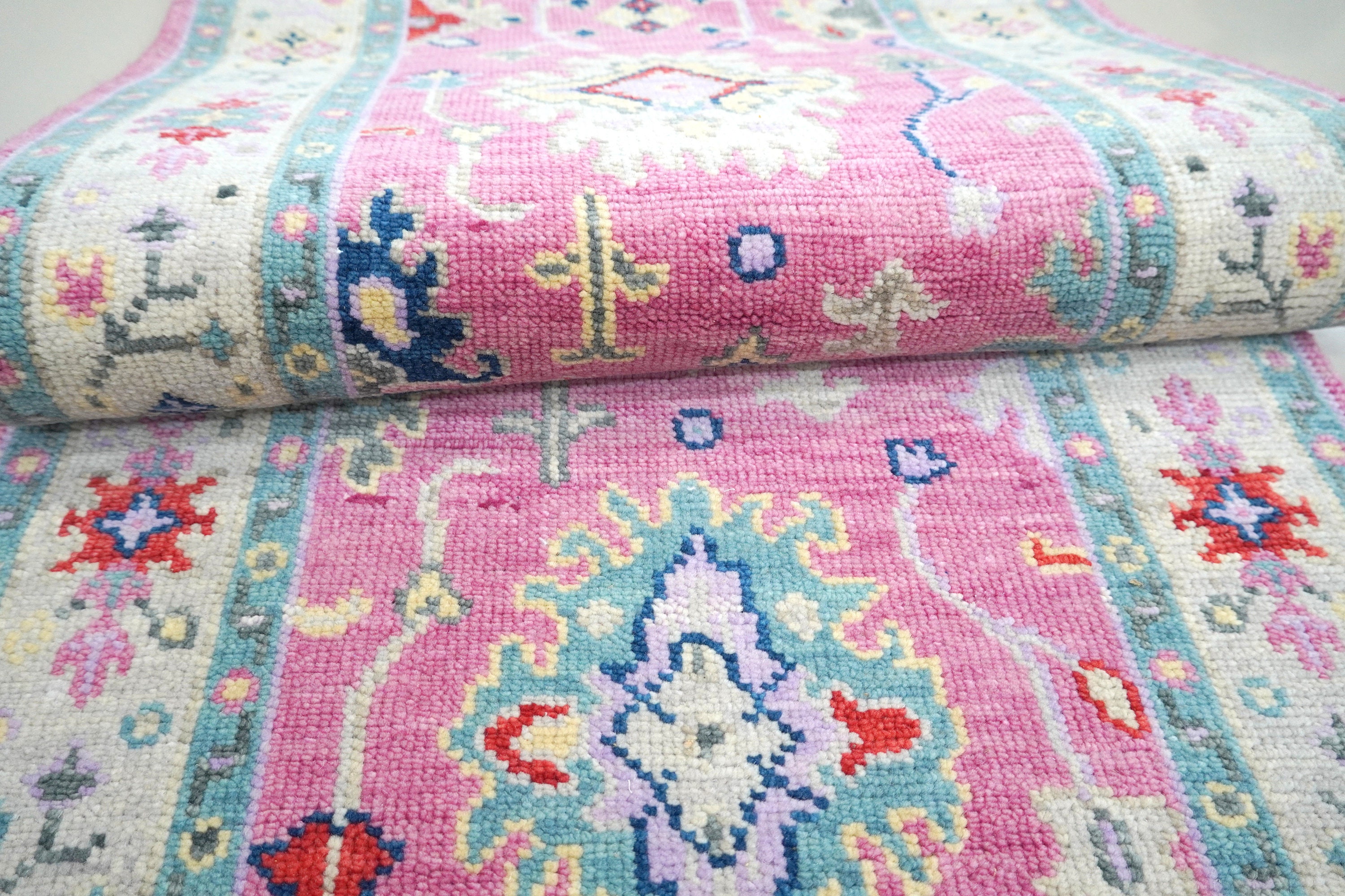 Woollen Oushak Runner Rug, Shades of Pink Ivory Hallway Pastel Runners