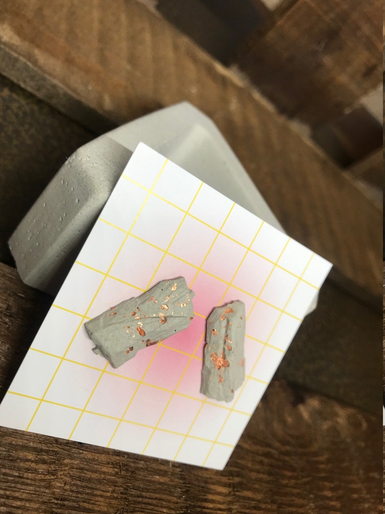 ros\u00e9 gold earrings concrete jewelry unique ear copper Modern handmade stud earrings made of concrete