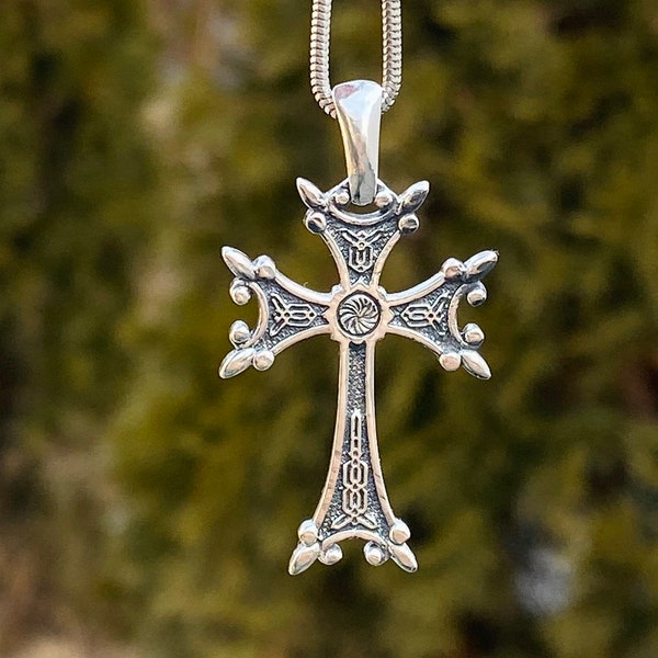 Pendentif croix arménienne Collier croix arménienne postament Christianisme Église prière Dieu pendentif pour les croyants Collier croix chrétienne