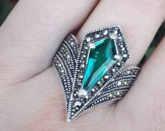 Smaragdgrön ring Silver Marcasite Ring Unik silverring Kvällsgrön smycken Bague Vert Emeraude grüner Schmuck Silberschmuck