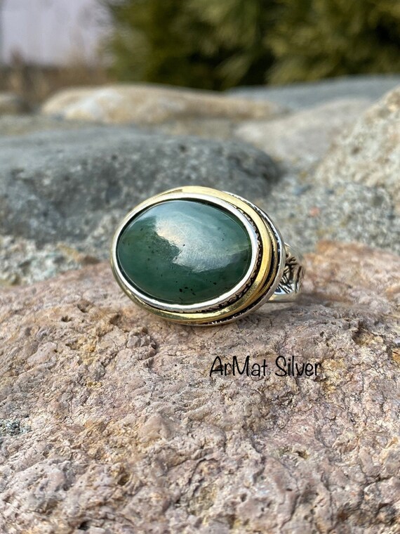 Large jade deals ring