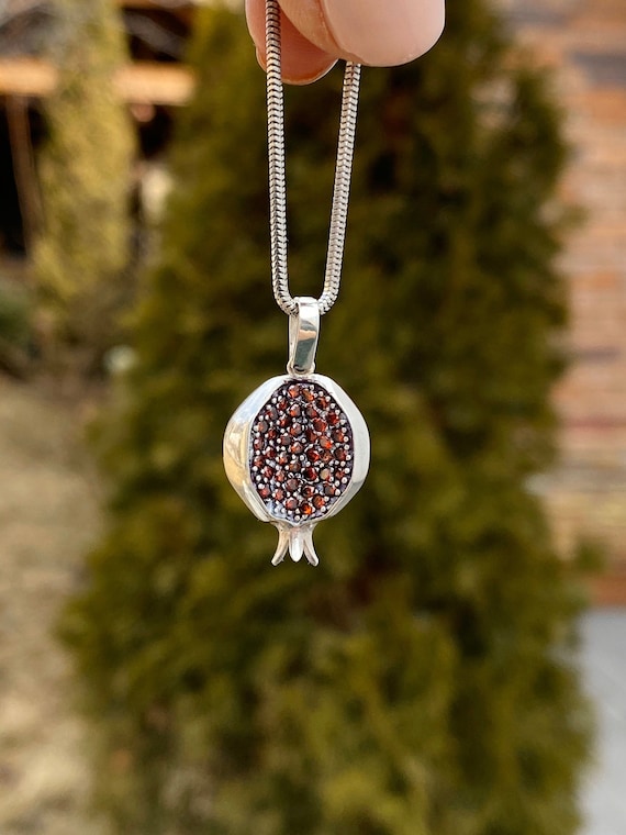 Gugoco | Pomegranate Hatiq | Armenian Charms Jewelry