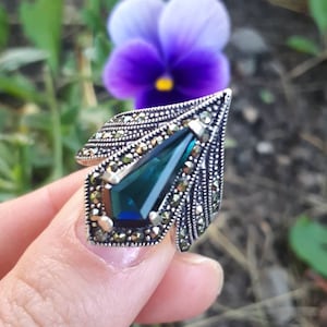 Saffiersieraden Marcasiet zilveren ring en oorbellen: vintage blauwe sieradenset afbeelding 4