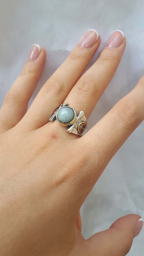 Anello in argento placcato oro Anello vintage bimetallico Gioielli con pietre preziose azzurre Anello con dichiarazione di gioielli geometrici in argento armeno Anello azzurro Etsy Italia