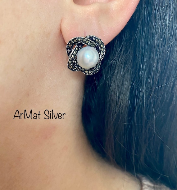 Orecchini di perle in argento sterling: gioielli con anello intrecciato in marcasite - Italia