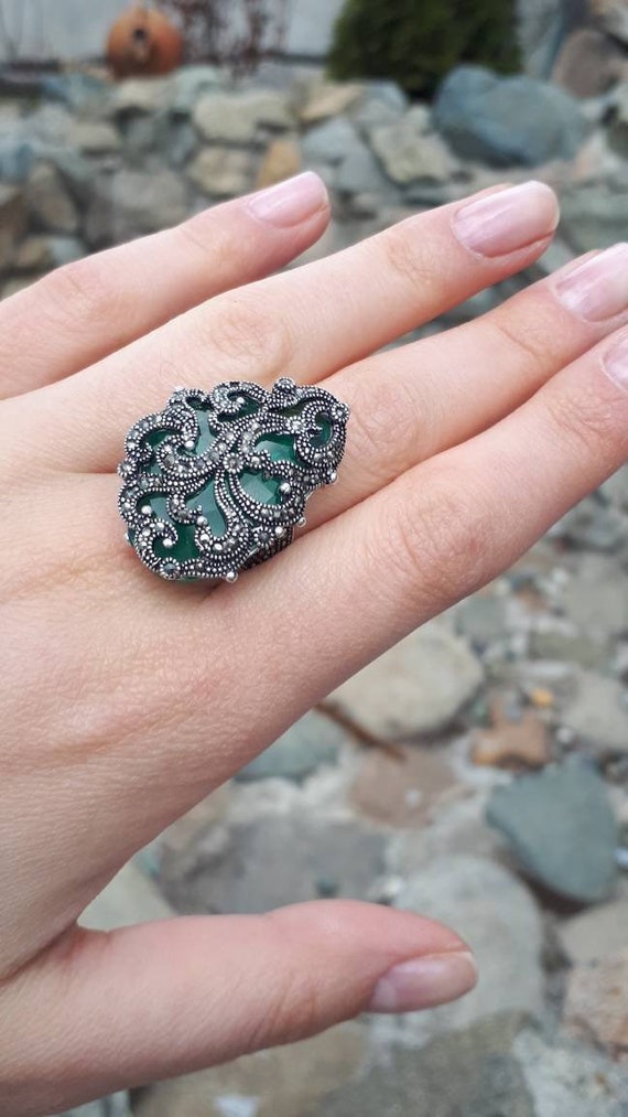 Enorme bague en argent vert grande bague a cocktail marcassite armenienne bague verte tendance bague verte bijoux de soiree Extra gros argent vert Etsy France