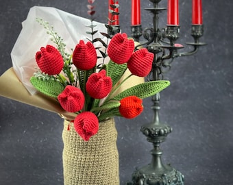 Crocheted tulips bouquet, crochet flowers, Gift for Mom, Gift for woman, Handmade Home Decor