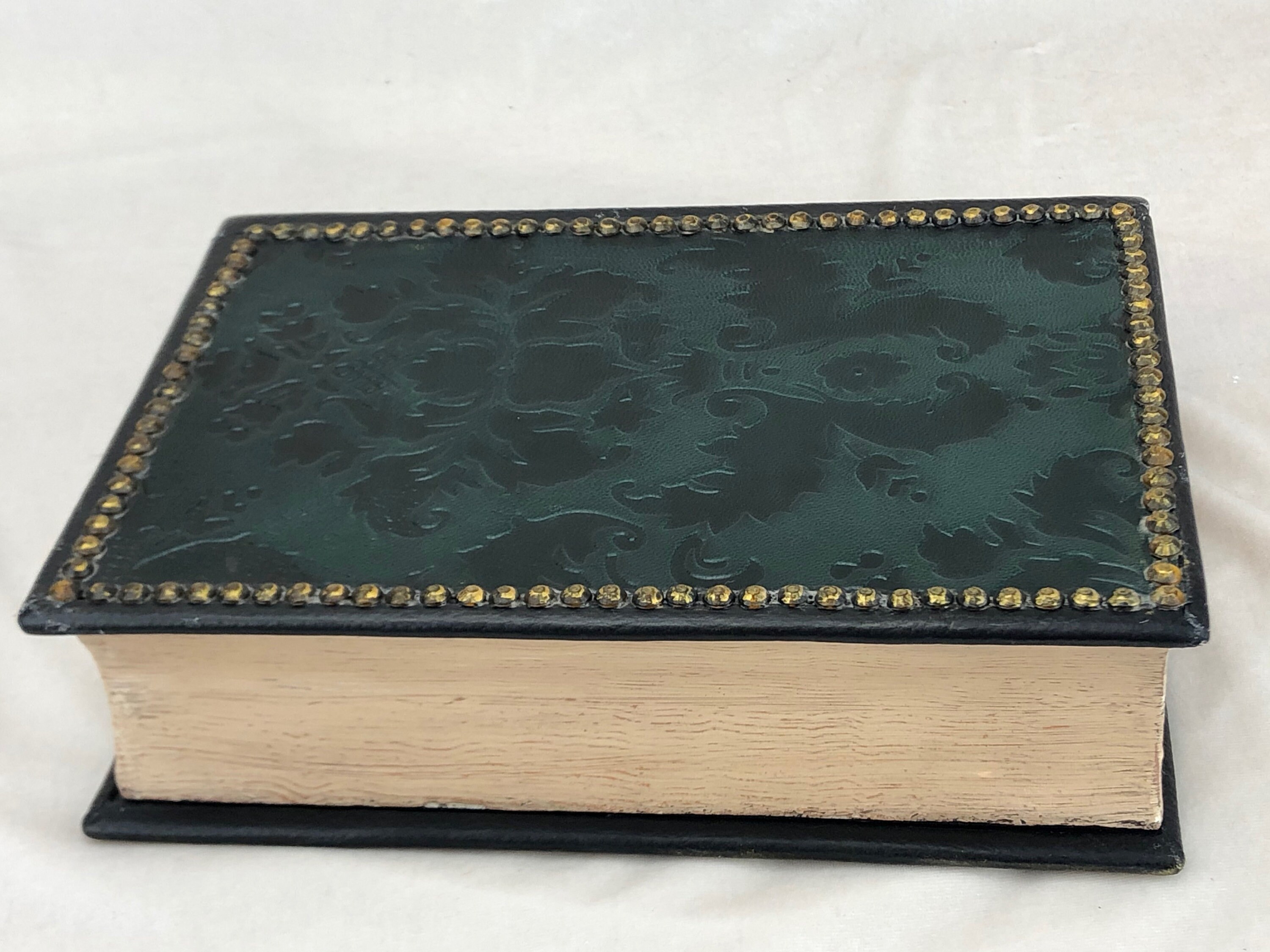 Geheime Buchaufbewahrung Stash Box | Etsy