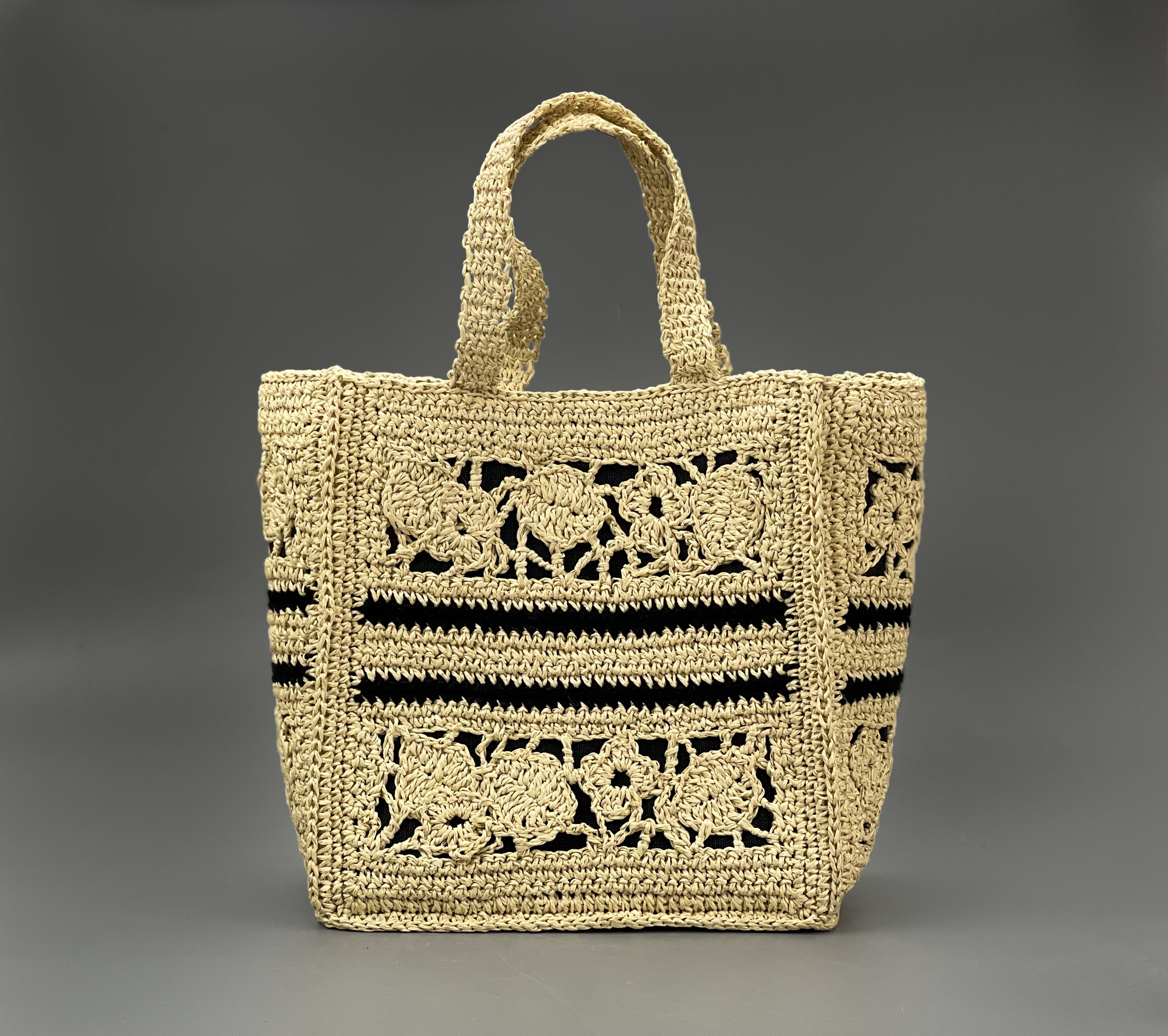The Enduring Charm of Wicker Totes for Summer and Beyond