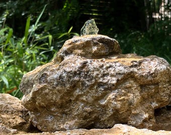 Fontein, bronsteen, vogel- en insectenbad