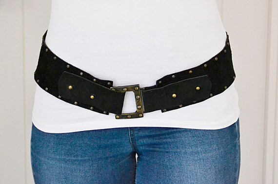 Black Suede Belt, Flora Fleur Vintage - Etsy display picture 3