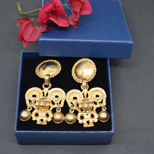 aztec god earrings,clip on earrings,vintage earrings,gold tone earrings,large earrings,statement earrings,mesh gods