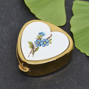 pastillero corazon, vintage,pastillero dorado,pastillero vintage nuevo,pastillero de coleccion,regalo de mujer,regalo de coleccionista