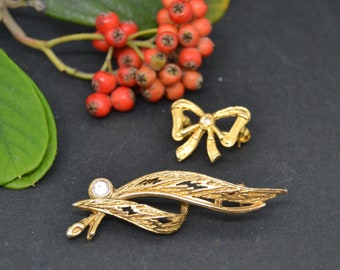 Spilla vintage a forma di alce, corna di alce con piccole perle e strass, spilla in oro, spilla con ciondolo a forma di cervo - Italia