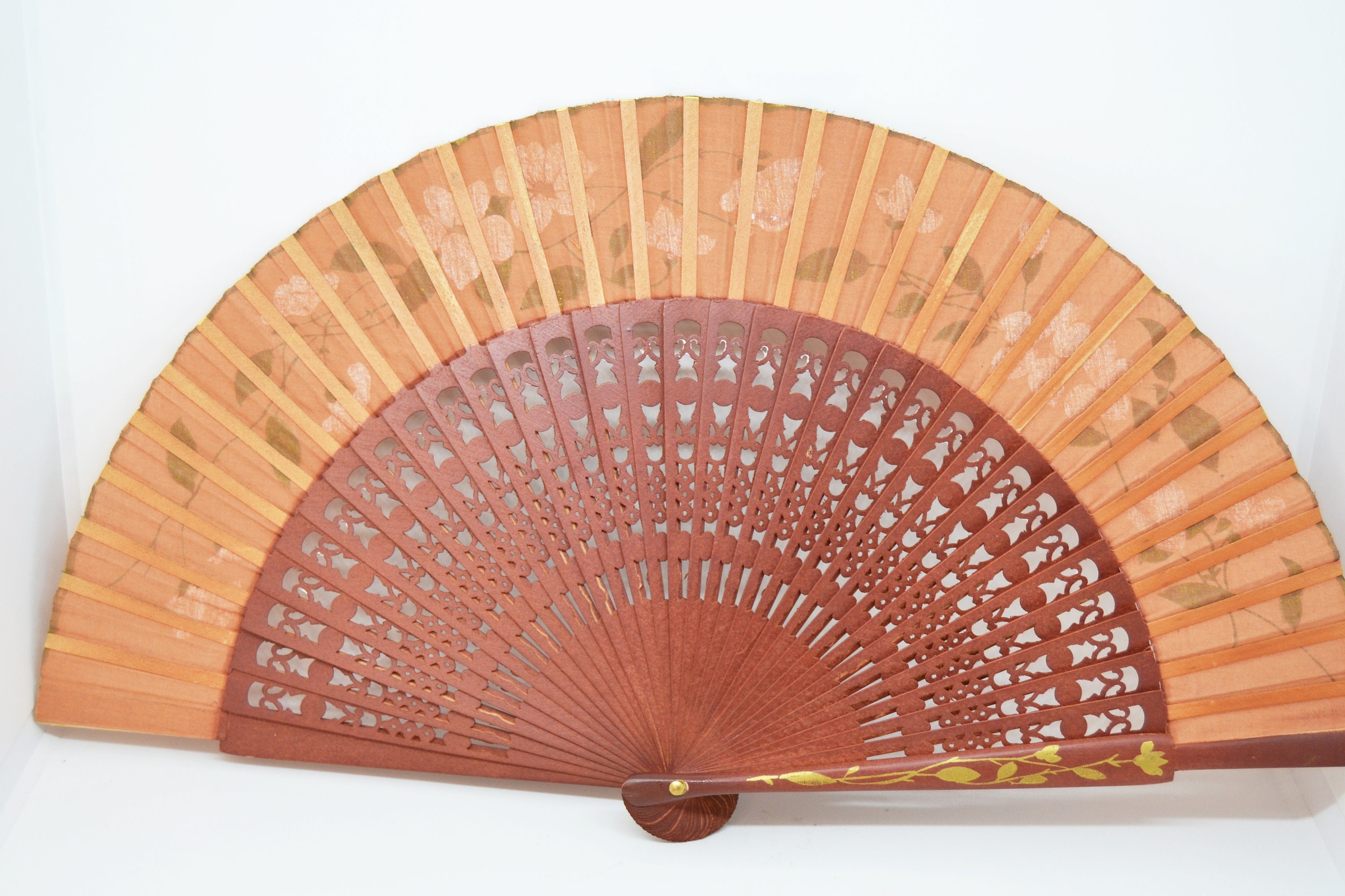 ヴィンテージ手描き木製扇子：花柄の夏のアクセサリー - Etsy 日本