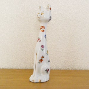 statue cat, porcelain cat, vintage cat, porcelain statue, cat decoration, cat with flowers, white cat, cat collection, statues