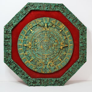 calendario de sol de malaquita triturada,Large Aztec Mayan Sun Calendar ,Calendar in Malachite Stone from Mexico,aztec wall calendar
