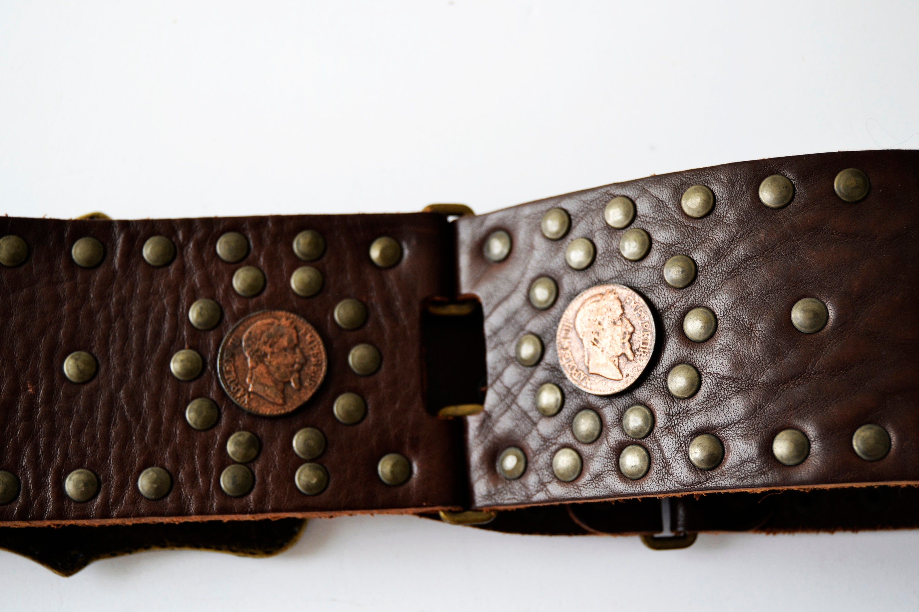 Vintage 90s Anna Biagini Belt Small Wide Green Suede Anna Biagini Belts for Women - Vestiaire Collective main image 4