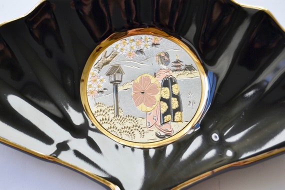 Chokin Art Fan Dish: Japanese Decorative Plate With 24K Gold - Etsy