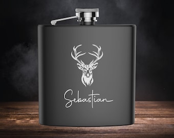 Flask personalized matt black with engraving of name and deer motif