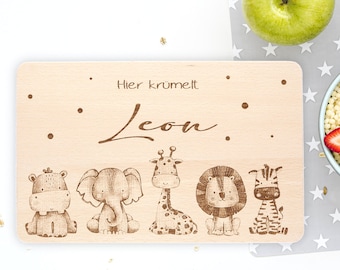 Frühstücksbrett personalisiert Kinder, SAFARI FRIENDS, Baby Geschenk, Brettchen personalisiert, Geburtstagsgeschenk, Holzbrett mit Gravur