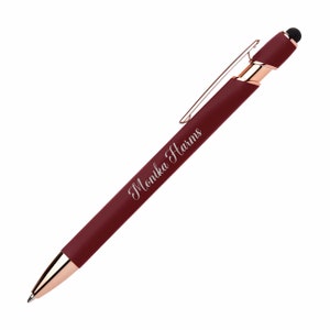 Personalisierter Kugelschreiber mit Gravur Soft Touch Roségold Stift Weinrot